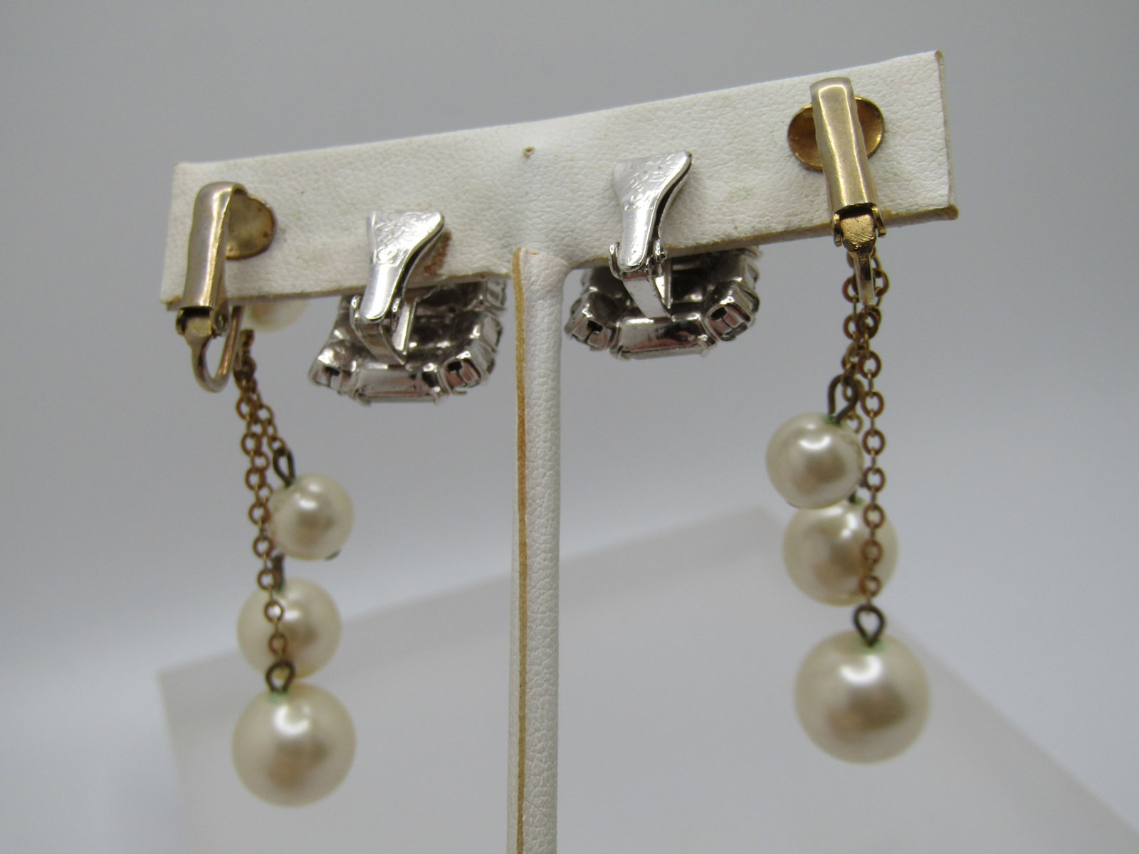 Vintage Pair of Rhinestone & Faux Pearl Earrings, 1950's - 4