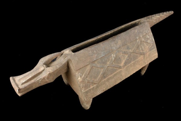 Zoömorphic Slit Drum – Wood – Lobala – DR Congo - 9
