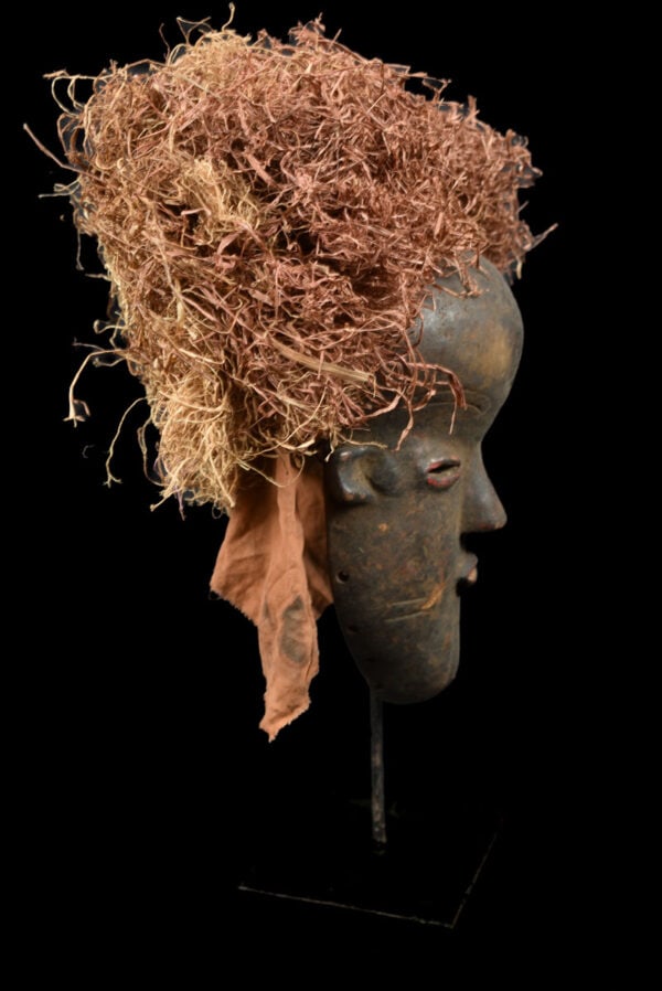 Mask – Wood, Raphia – Pende – DR Congo - 3