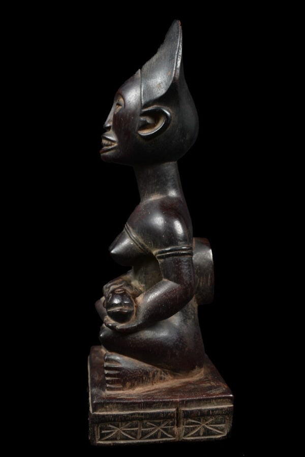 Maternity figure – Wood – Phemba / Yombe – Congo - 7