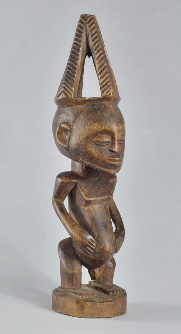Cute decorative Hemba figure wooden african sculpture Congo (1 of 11)