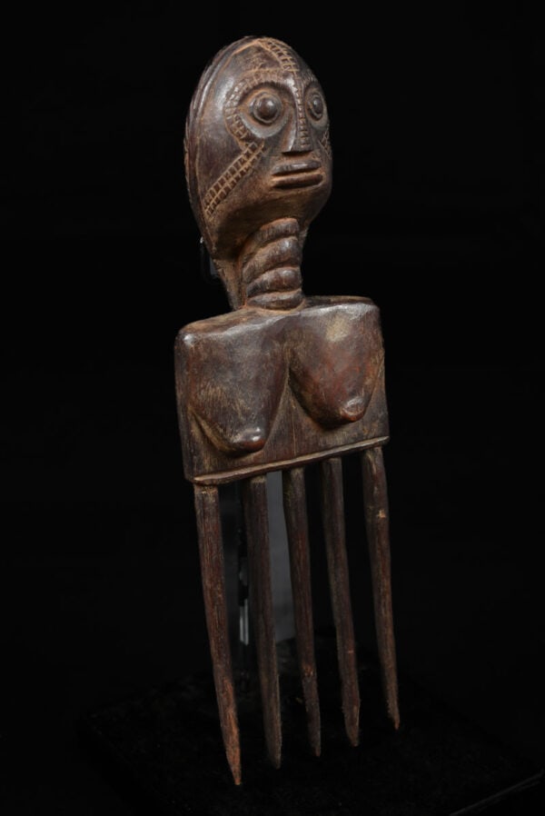 Comb – Wood – Tabwa – DR Congo - 4