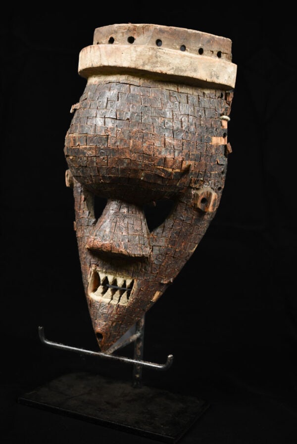 Initiation mask – Wood, Copper – Salampasu – Congo - 2