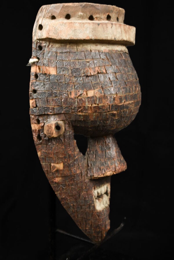 Initiation mask – Wood, Copper – Salampasu – Congo - 3
