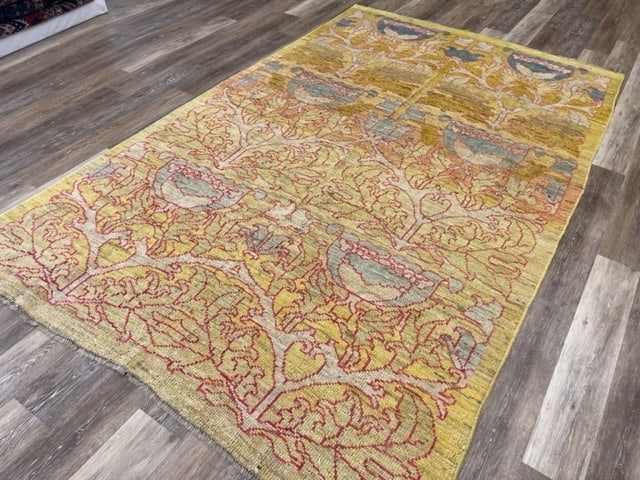 Semi antique Turkish Ushak Rug-5111: Title:Semi antique Turkish Ushak Rug-5111 Description:Decorative Semi antique Turkish Ushak rug from west of Turkey , size 6 ft by 9 ft. 6 inches, circa 1960, excellent condition with all good pile th