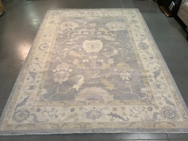 Magnificent Oushak Rug 9.1x12': Title:Magnificent Oushak Rug 9.1x12' Description:9'.1"X12' Super quality Antique reproduction Oushak Rug, hand spun and hand knotted rug in Pakistan 100% Vegge Dye natural wool Pile in Antique finish 