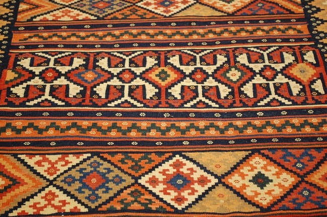 CAUCASIAN KILIM RUG 3'2" x 4'10" - 8