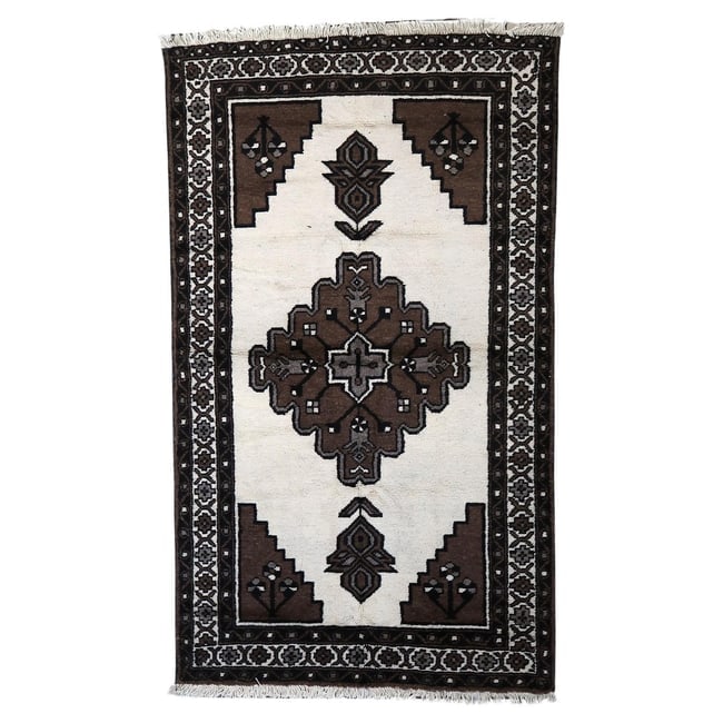 Handmade Vintage Persian Gabbeh Rug 4.1' x 6.9' (128cm x 211cm), 1970s (1 of 12)