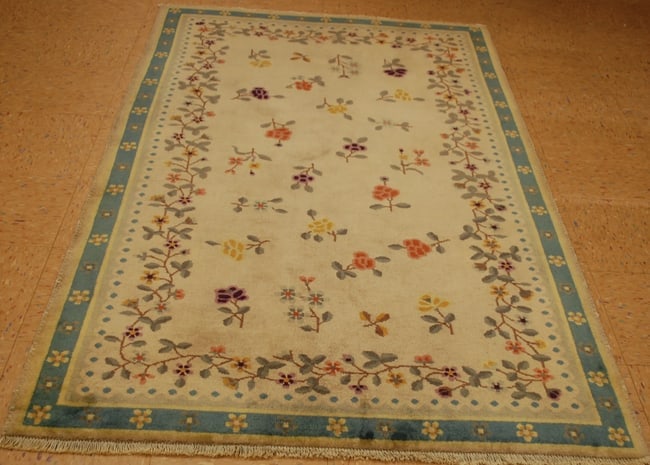 NICHOLS CHINESE RUG 3'10" x 6'5": Title: NICHOLS CHINESE RUG 3'10" x 6'5" Description:ANTIQUE ESTATE TREASURE ART DECO NICHOLS CHINESE RUG with exact size of 3'10" x 6'5".... Unusual shape Gorgeous Chinese DESIGN , FLOWERS over VERY N