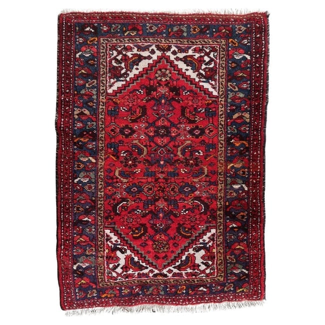 Handmade Vintage Persian Hamadan Rug 3.3' x 4.6' (103cm x 142cm) 1970s: Title: Handmade Vintage Persian Hamadan Rug 3.3' x 4.6' (103cm x 142cm) 1970s Origin: Middle East Dimension:3.3' x 4.6' (103cm x 142cm) Materials:wool Year:1970s Description:Handmade Vintage Persian H