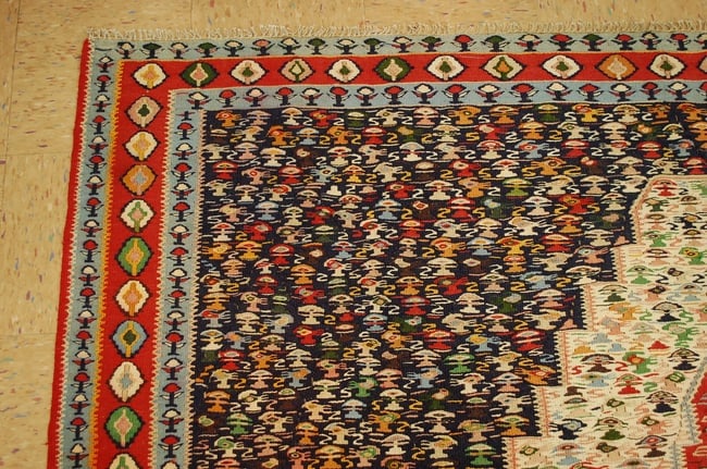 Persian KILIM RUG 6'6" x 9'8" - 4