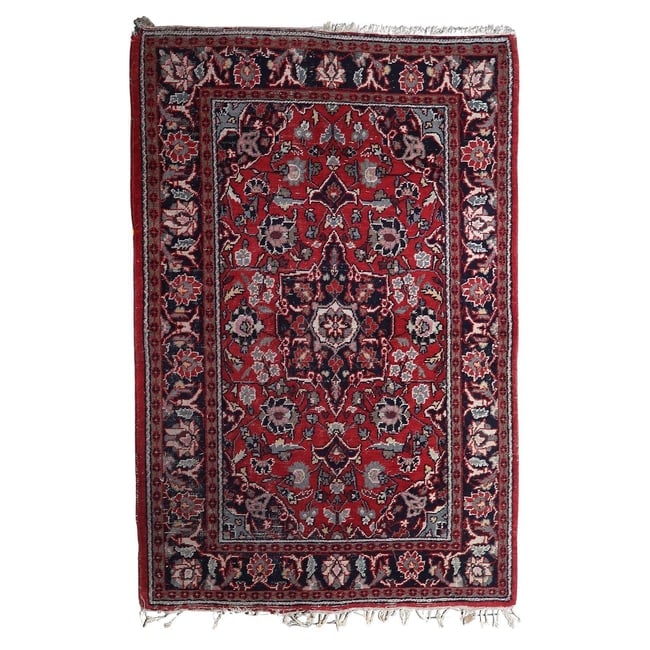 Handmade Vintage Persian Hamadan Rug 4.3' x 6.4' (132cm x 196cm), 1950s: Title: Handmade Vintage Persian Hamadan Rug 4.3' x 6.4' (132cm x 196cm), 1950s Origin: Middle East Dimension:4.3' x 6.4' (132cm x 196cm) Materials:wool Year:1950s Description:An Authentic Vintage