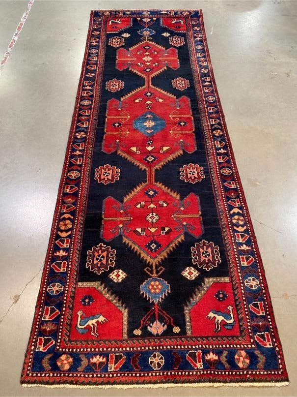 Stunning Persian Runner 3.3x9.9: Title:Stunning Persian Runner 3.3x9.9 Description:3'.3"x9'.9" Unique Authentic Persian Hamedan Runner, in Red, Navy blue and multi Vegge Dye colors , Hand Knotted in Iran 100% Natural wool pile Reserv
