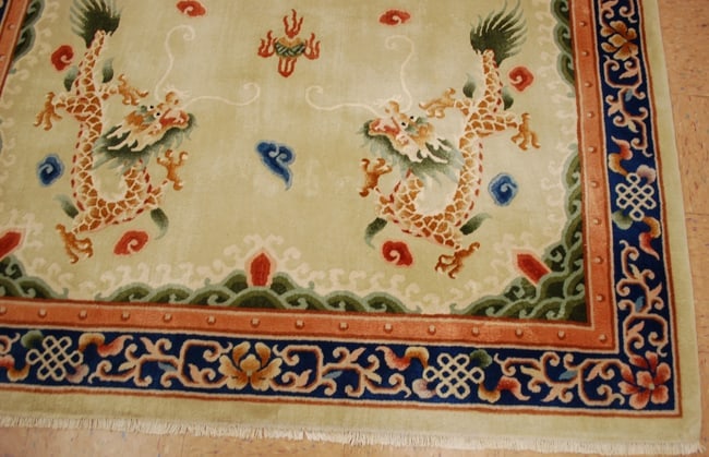 CHINESE NICHOLS RUG 5'10" x 8'10" - 7