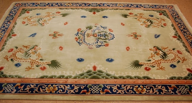 CHINESE NICHOLS RUG 5'10" x 8'10" - 9