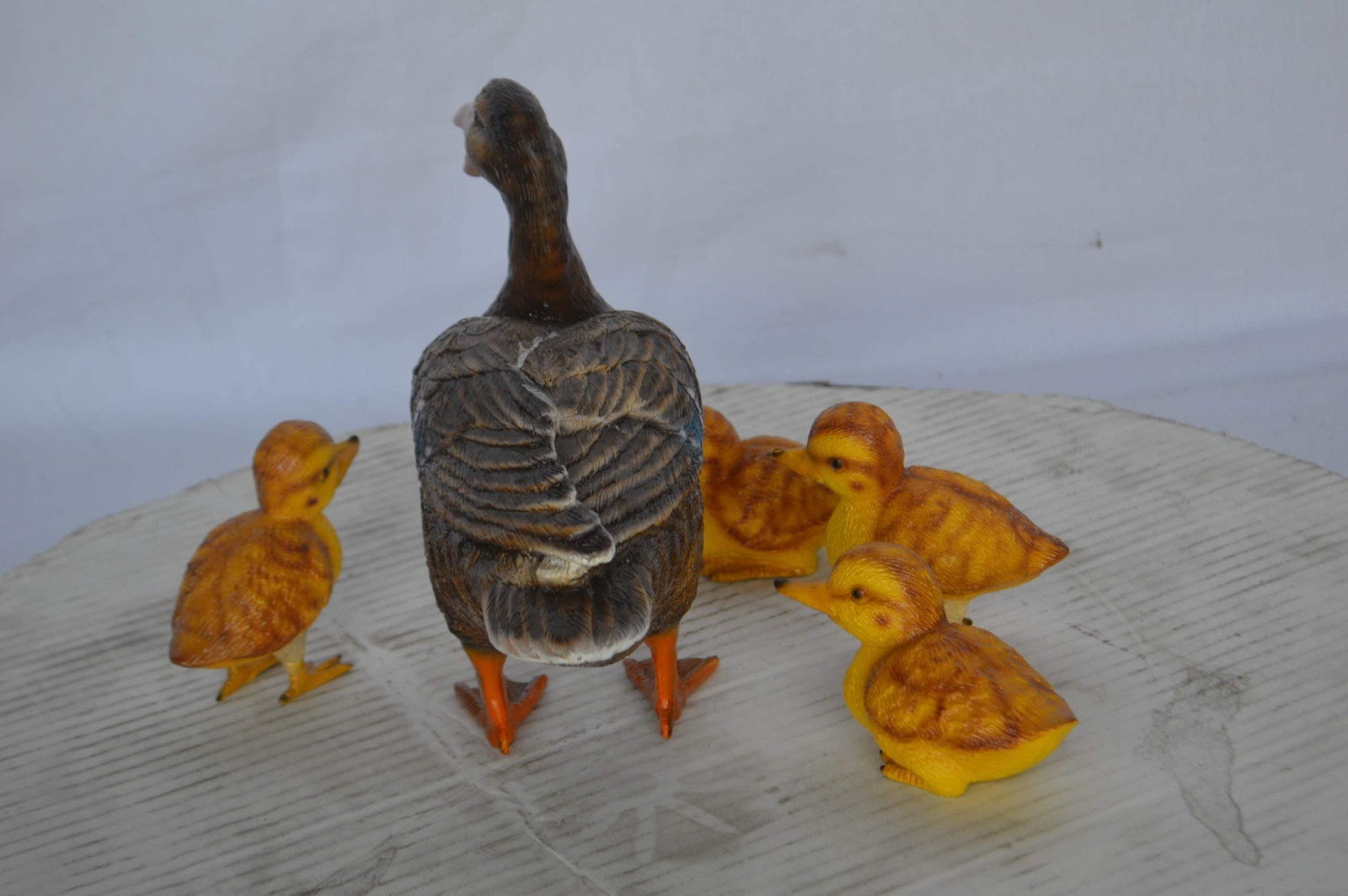 Duck family Bronze Statue - Size: 12"L x 4"W x 9"H. - 7