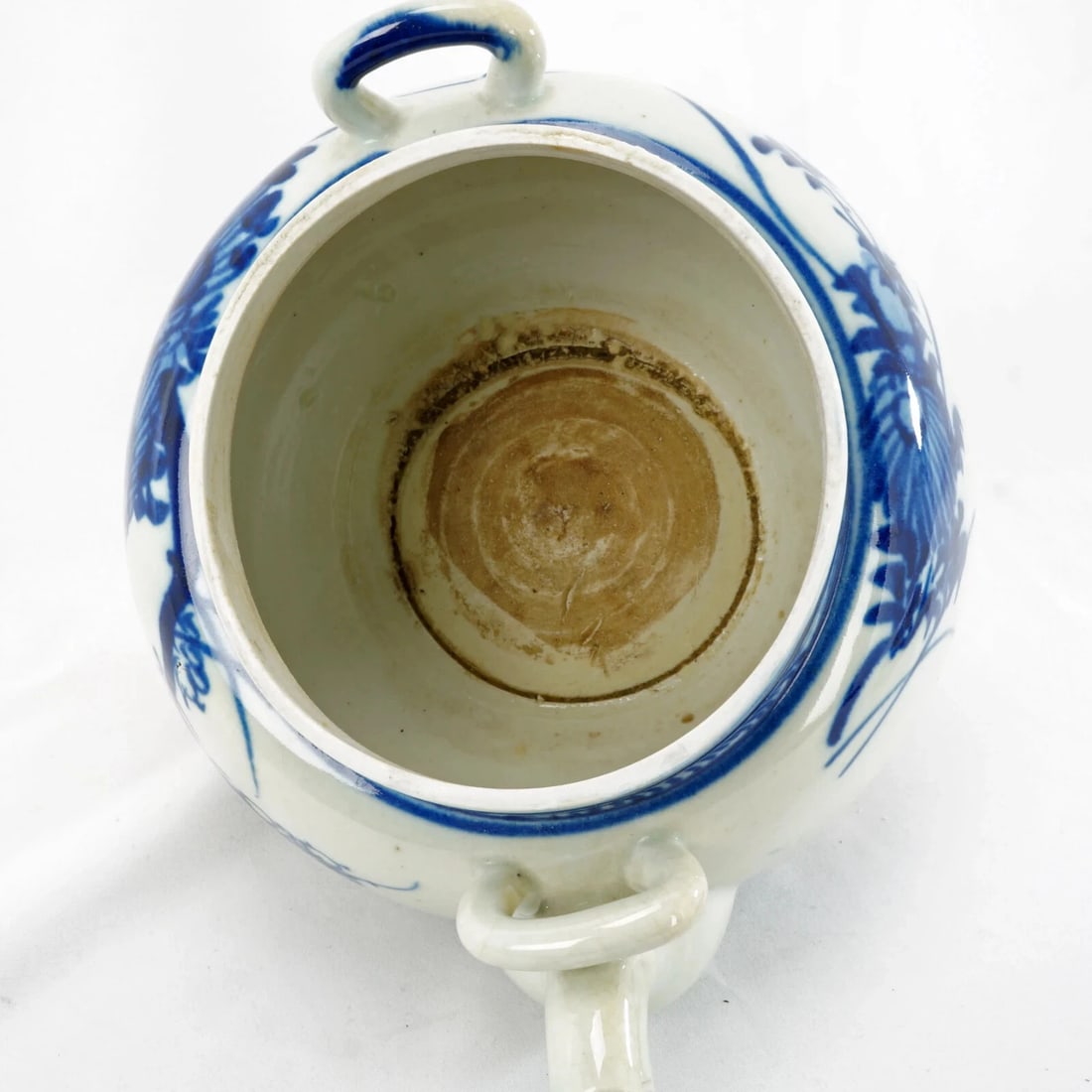 Large Chinese Floral Tea Pot C. 1900 - 11