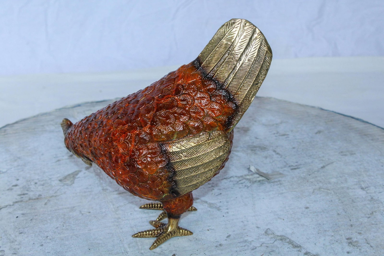 Bronze Chicken Figurine – Red Enamel Farmhouse Sculpture with Gold-Toned Wings & Tail – - 8