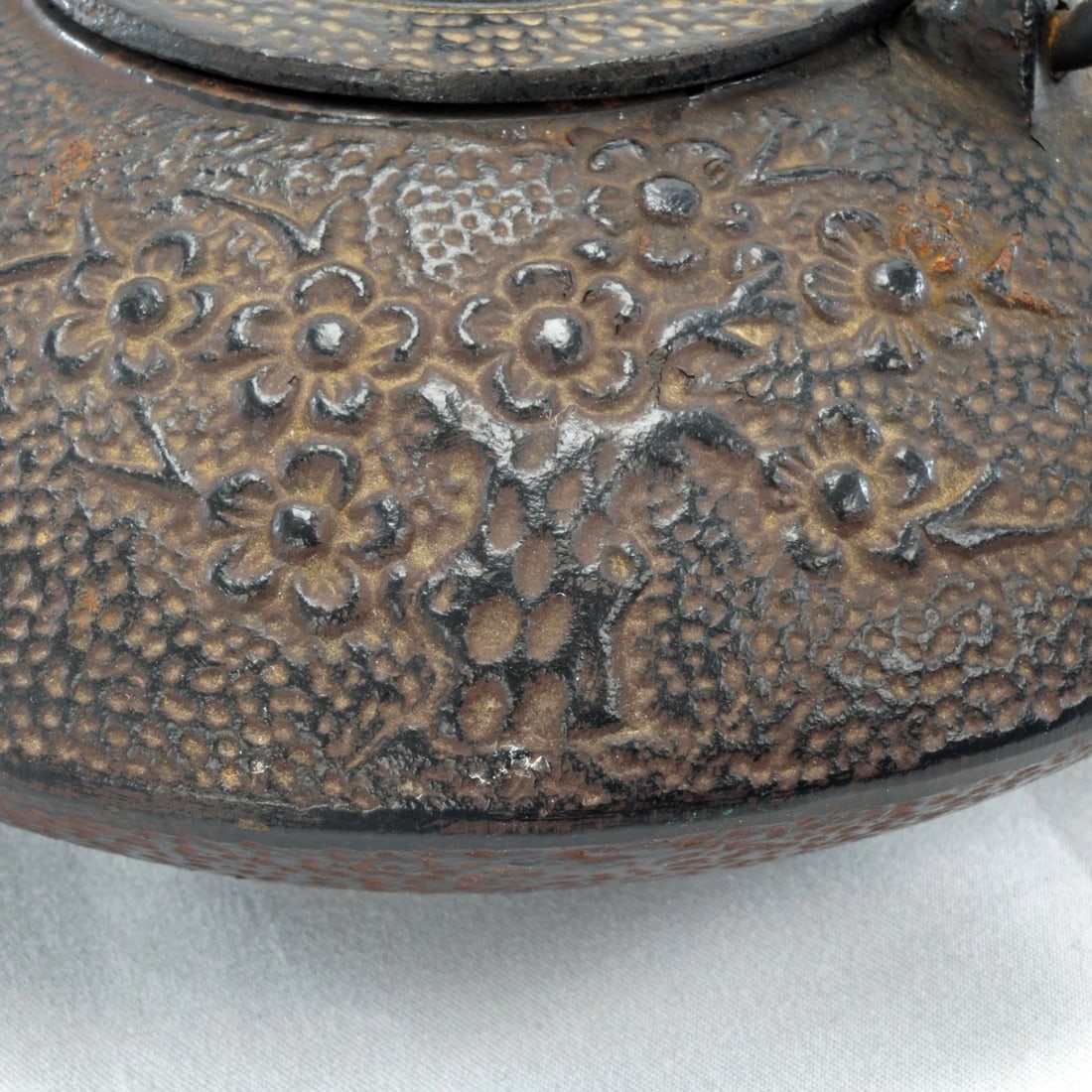 Vtg Japanese Cast Iron Teapot Three Friends - 7