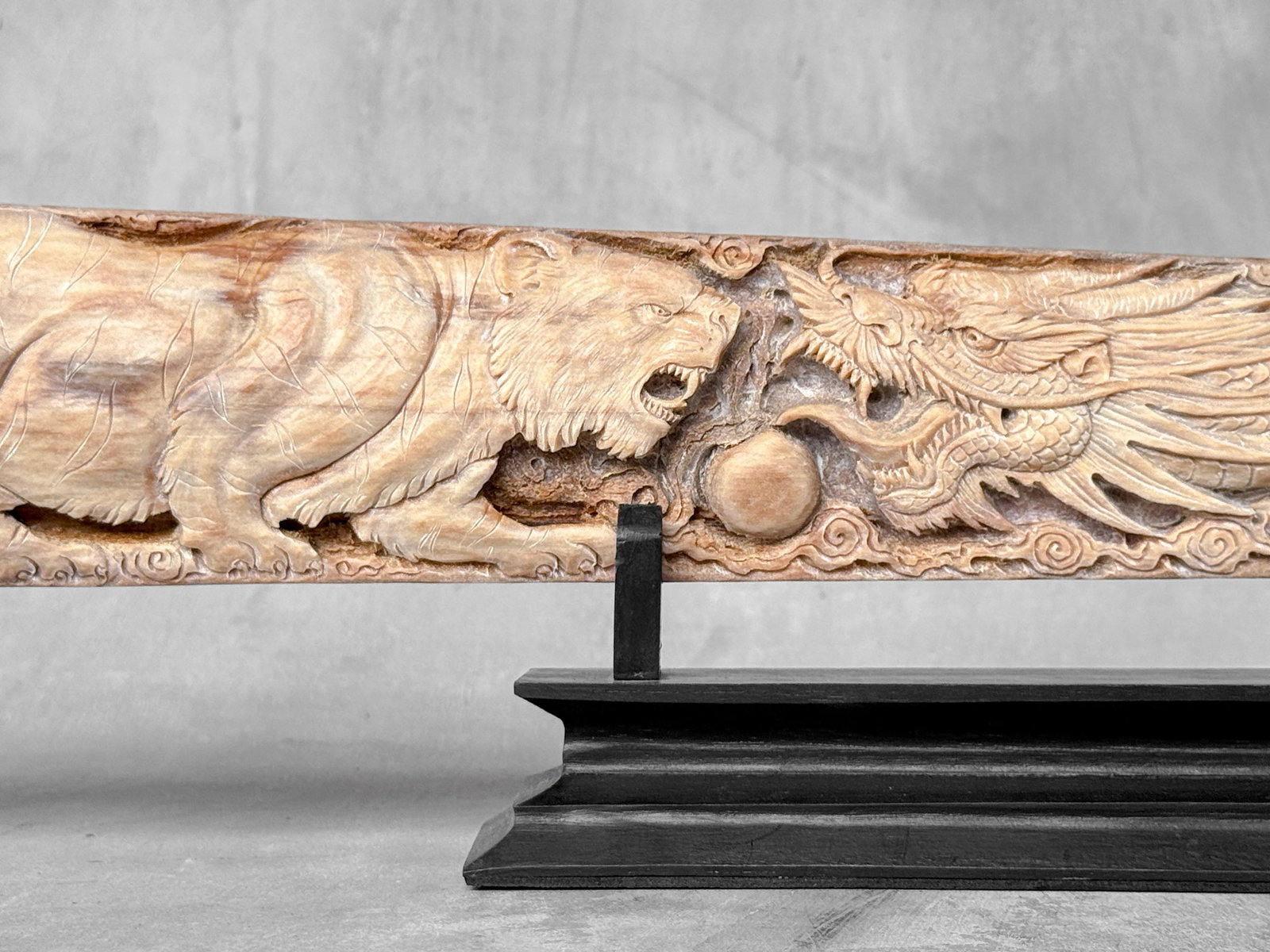 A stunning carved swordfish rostrum - Tiger dragon carving - 6