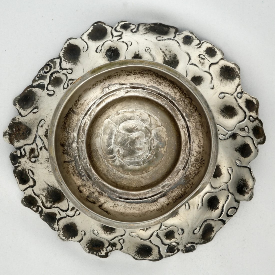 19th C Silverplate Card Receiver Grape Leaves - 6