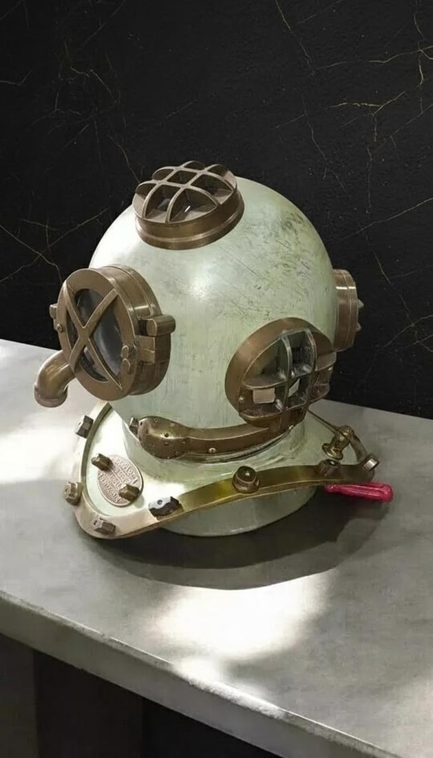 Mark V U.S Navy Deep Sea Diving Helmet Antique Style Steel & Aluminum Reproduction - 3
