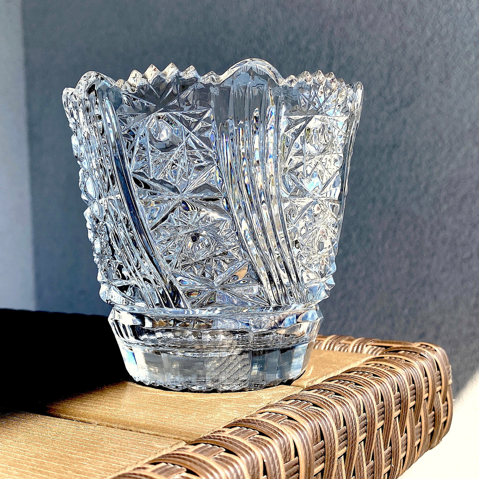 Vintage Bohemian crystal 24% PbO: Title: Vintage Bohemian crystal 24% PbO Maker:Unknown hand crafter Origin: Czech Date/Period:Unkown Materials:Lead Crystal Size:Size: 12 cm diameter 11 cm height Description:Vintage Bohemian crystal