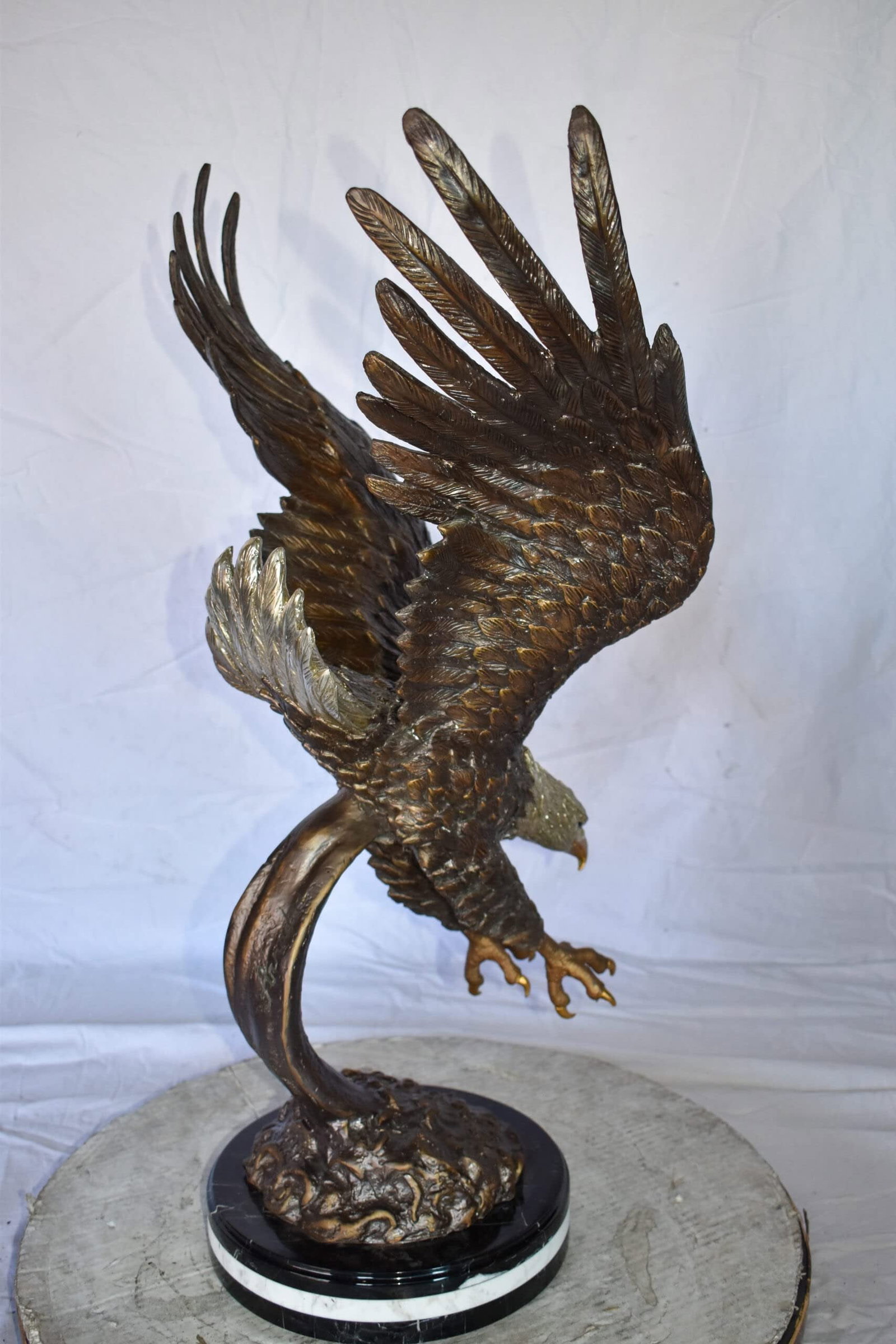 Eagle In Action Diving for His Prey Bronze Statue Size: 21" x 13" x 32"H - 8