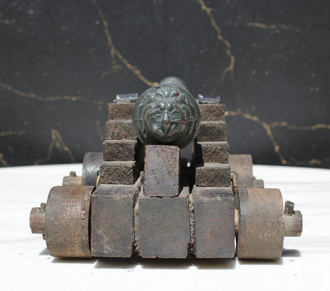 Decorative English Naval Cannon Model, XVI and XVII Century Replica Made in Mexico - 7