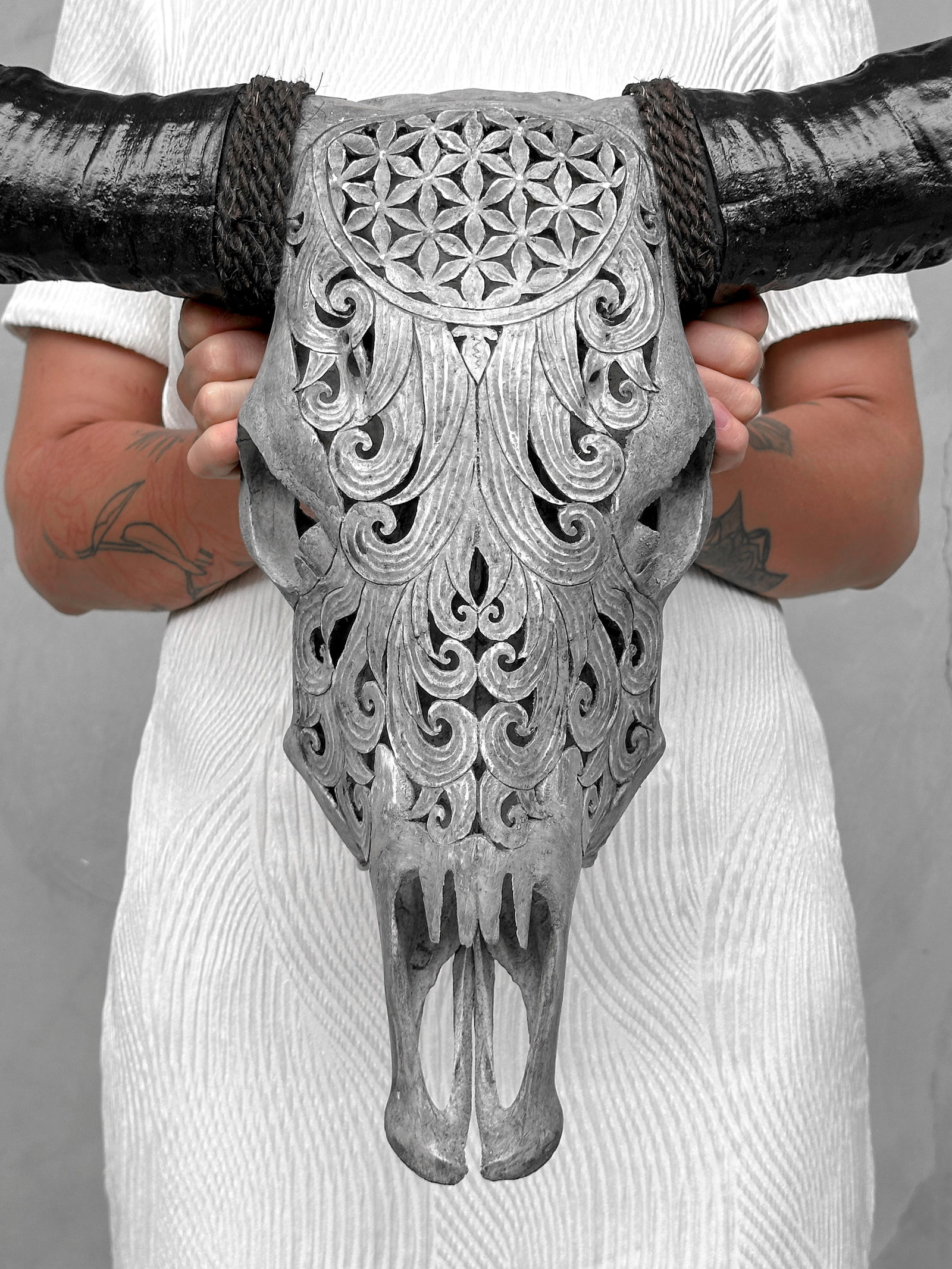 Grey buffalo skull - Flower of life motif - 10