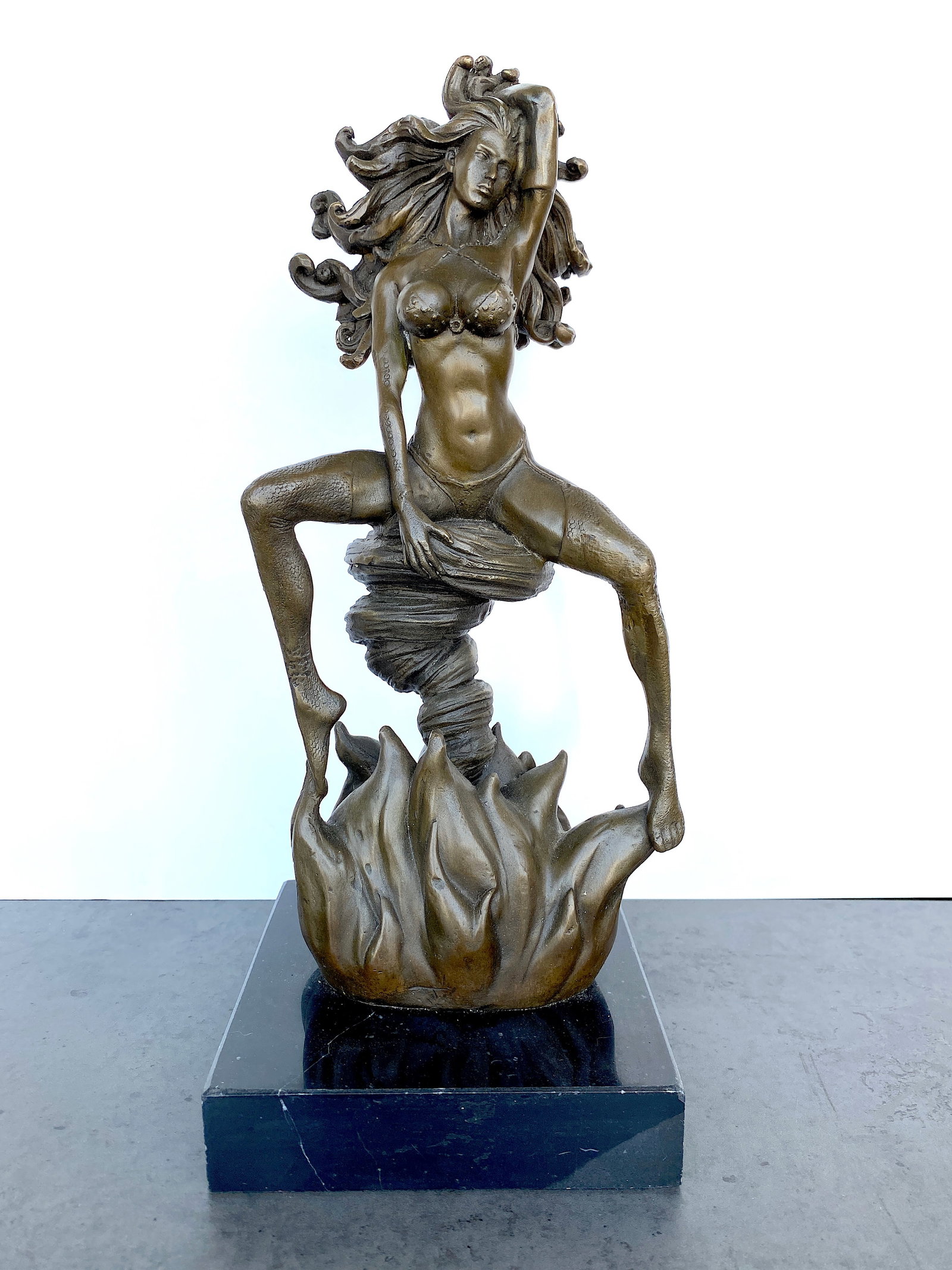 sign. Bronze Medusa on marble base: Title: sign. Bronze Medusa on marble base Maker:Aldo Vitaleh Origin: Unkown Date/Period:Unknown Materials:Bronze / Marble Size:Size: 13.5 x 13.5 x 34 cm Description:Bronze Medusa on marble base Aldo
