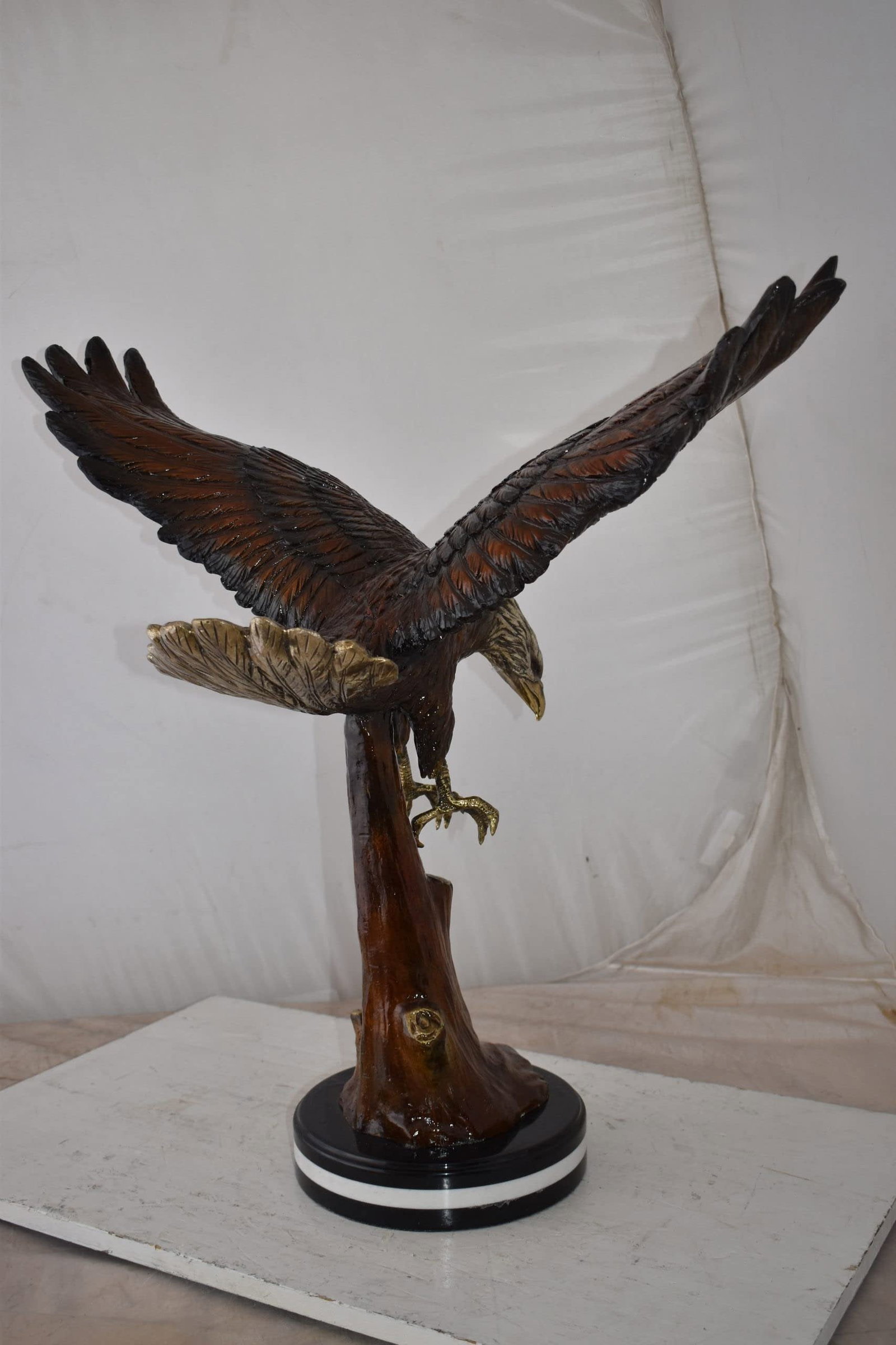 Eagle Flying and Looking Down for Prey Bronze Statue Size: 29" x 17" x 28"H - 7