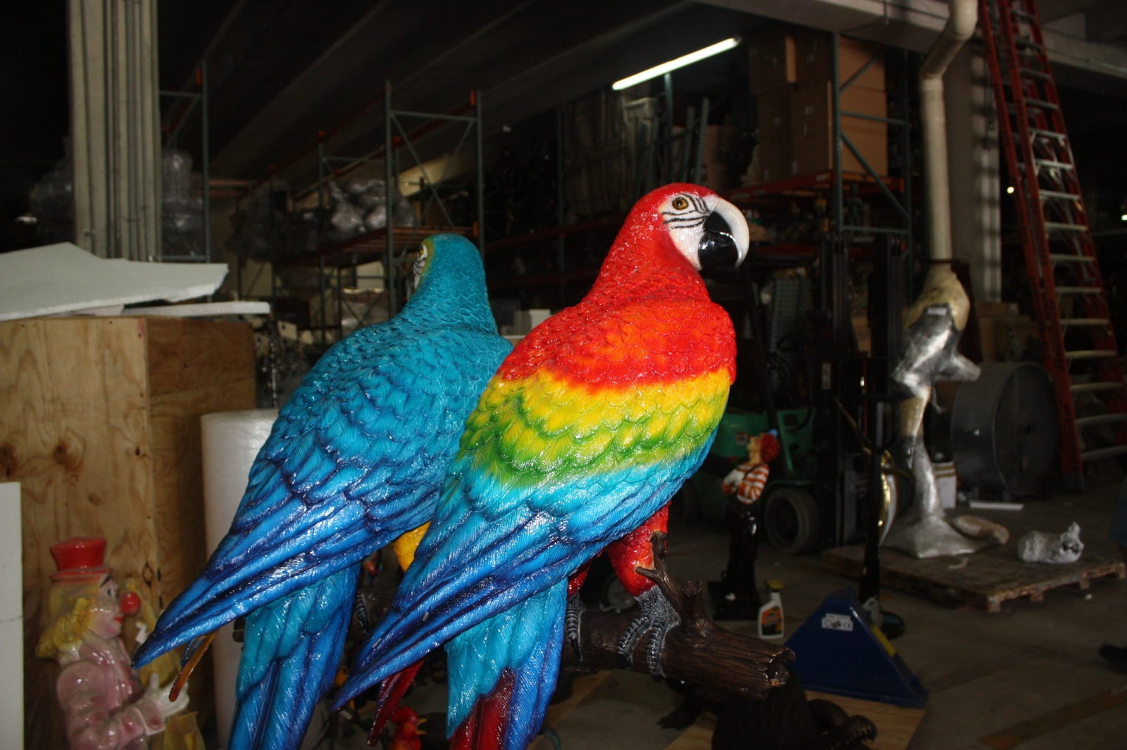 Two Large Parrots On A Tree | Bronze Statue - 9