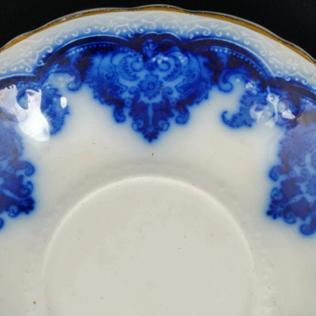 19th C English Flow Blue Teacup and Saucer - 11
