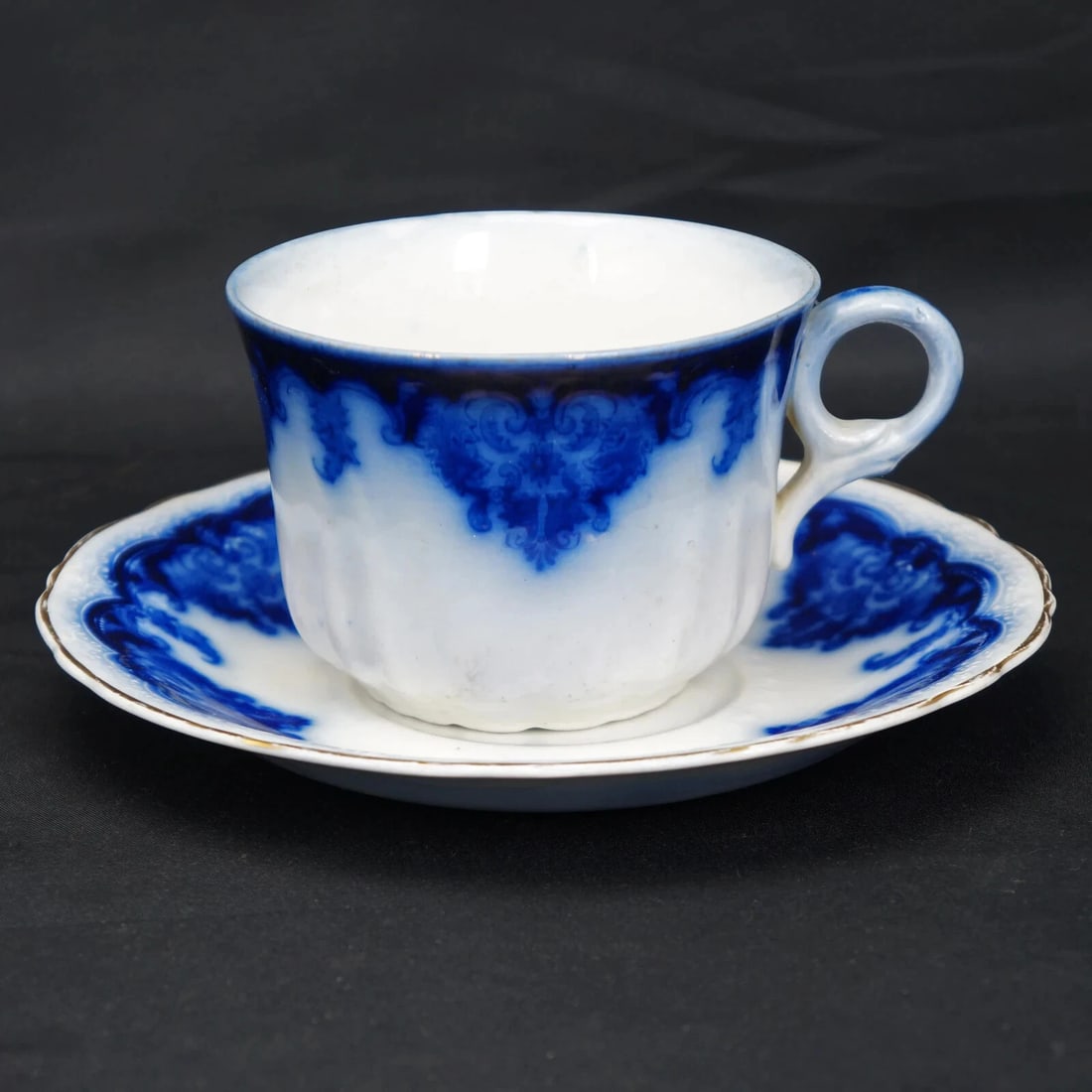 19th C English Flow Blue Teacup and Saucer (1 of 13)