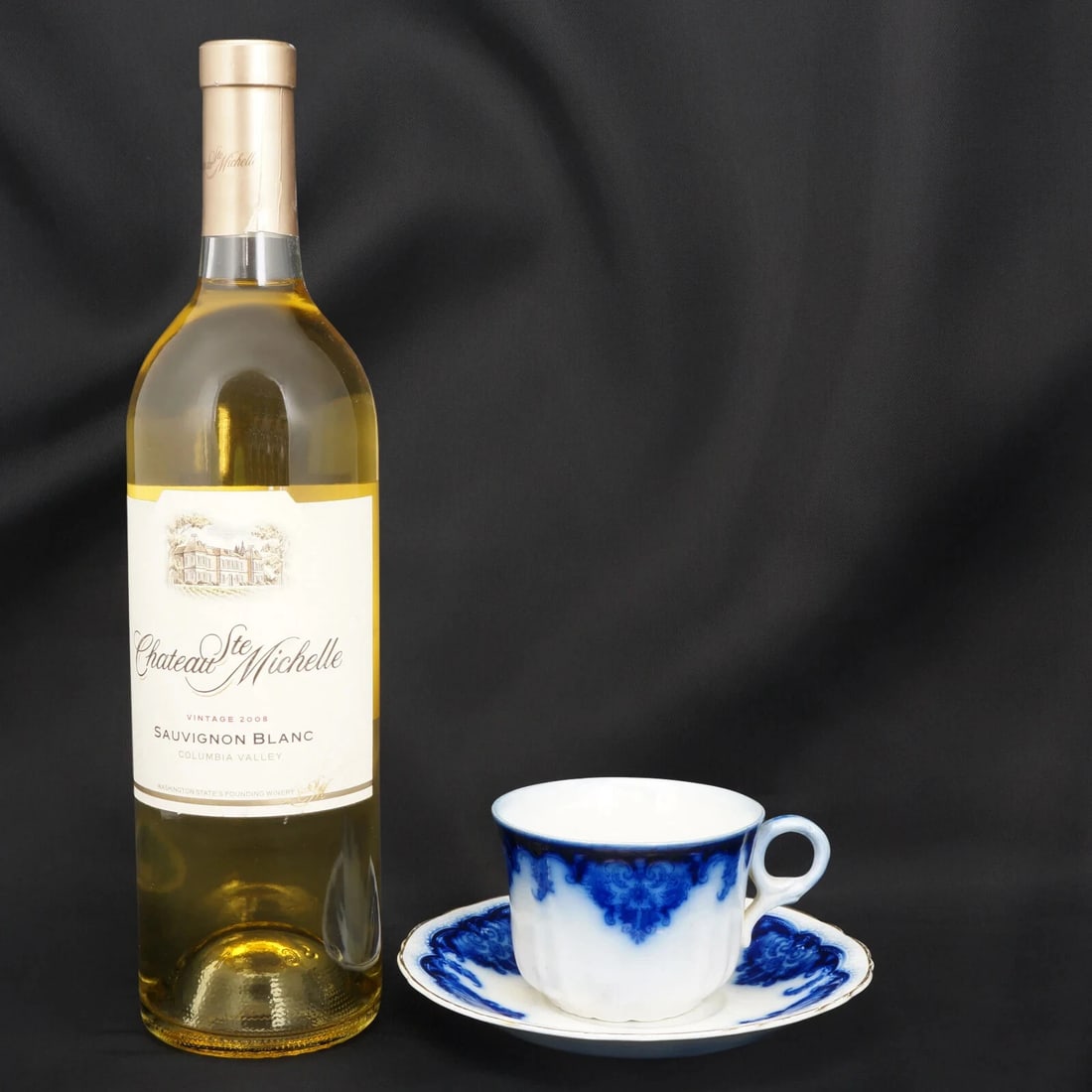 19th C English Flow Blue Teacup and Saucer - 2