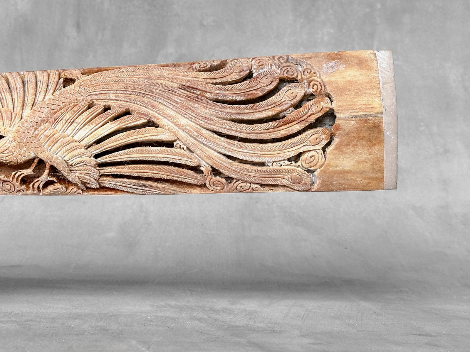Impressive engraved swordfish rostrum - Dragon Phoenix motif - 9