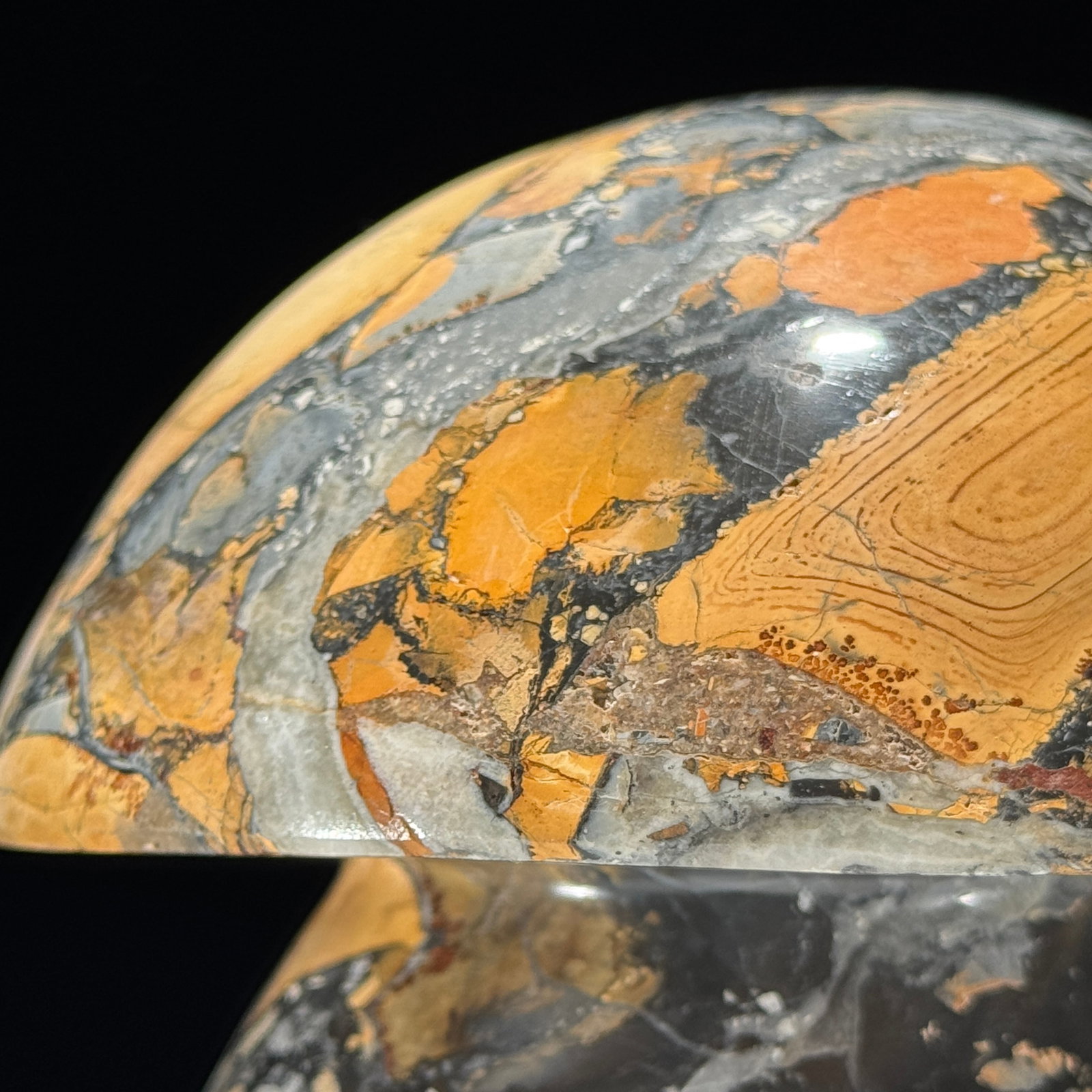 Beautiful crystallized Maligano Jasper mushroom - 10