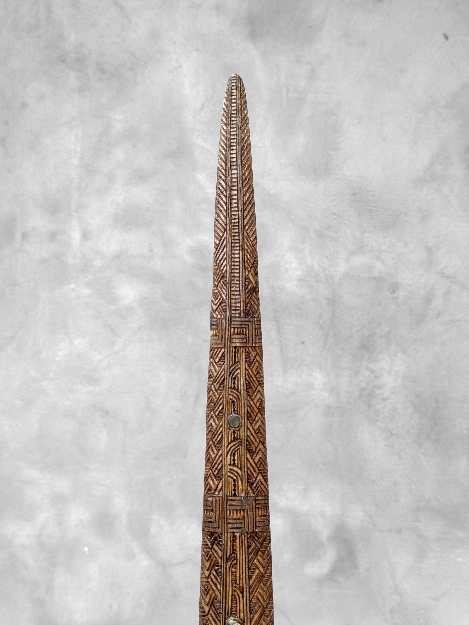 Large carved Swordfish Bill - Rauponga Pattern - 8