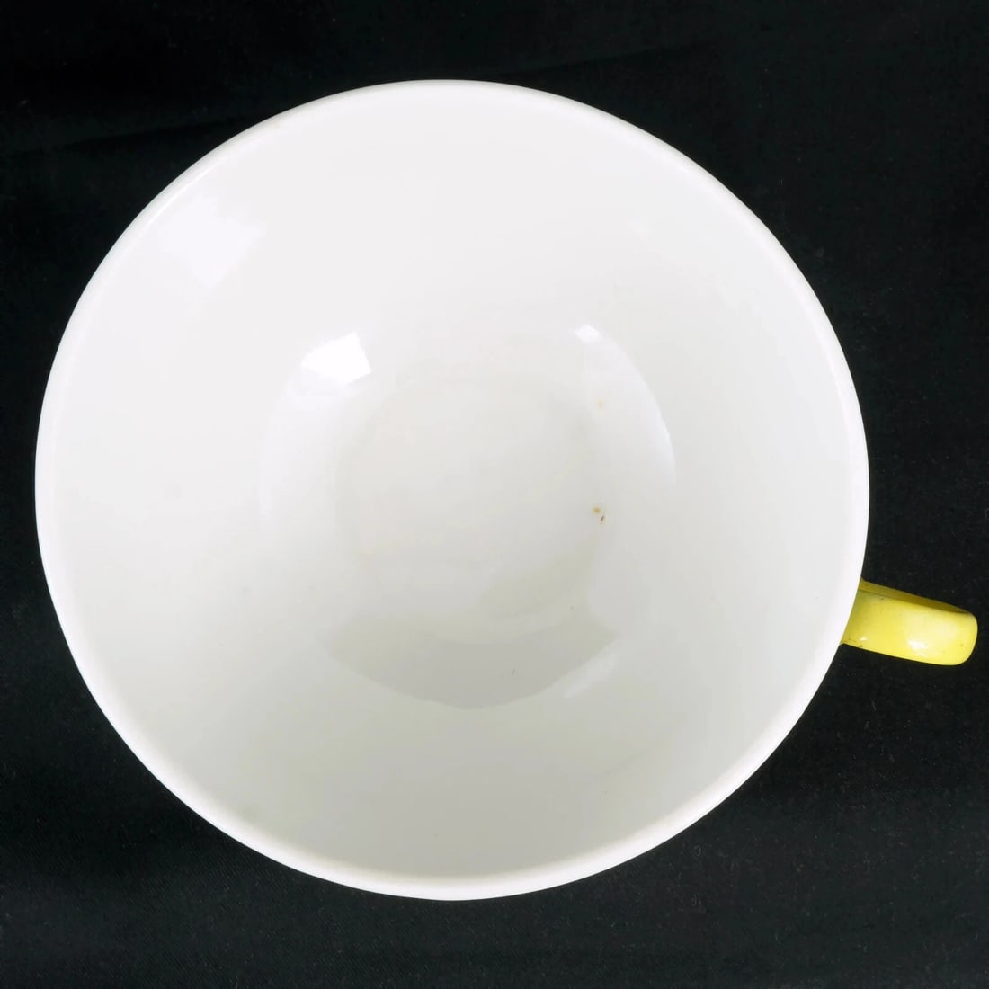 19th C Chinese Yellow Ground Teacup Marked - 9