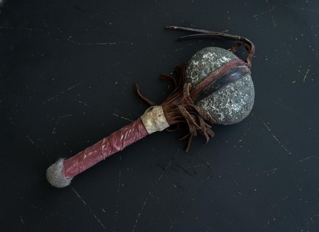 15" Antique Sioux Skull Cracker Club Painted Stone Rawhide Native American Tomahawk - 3
