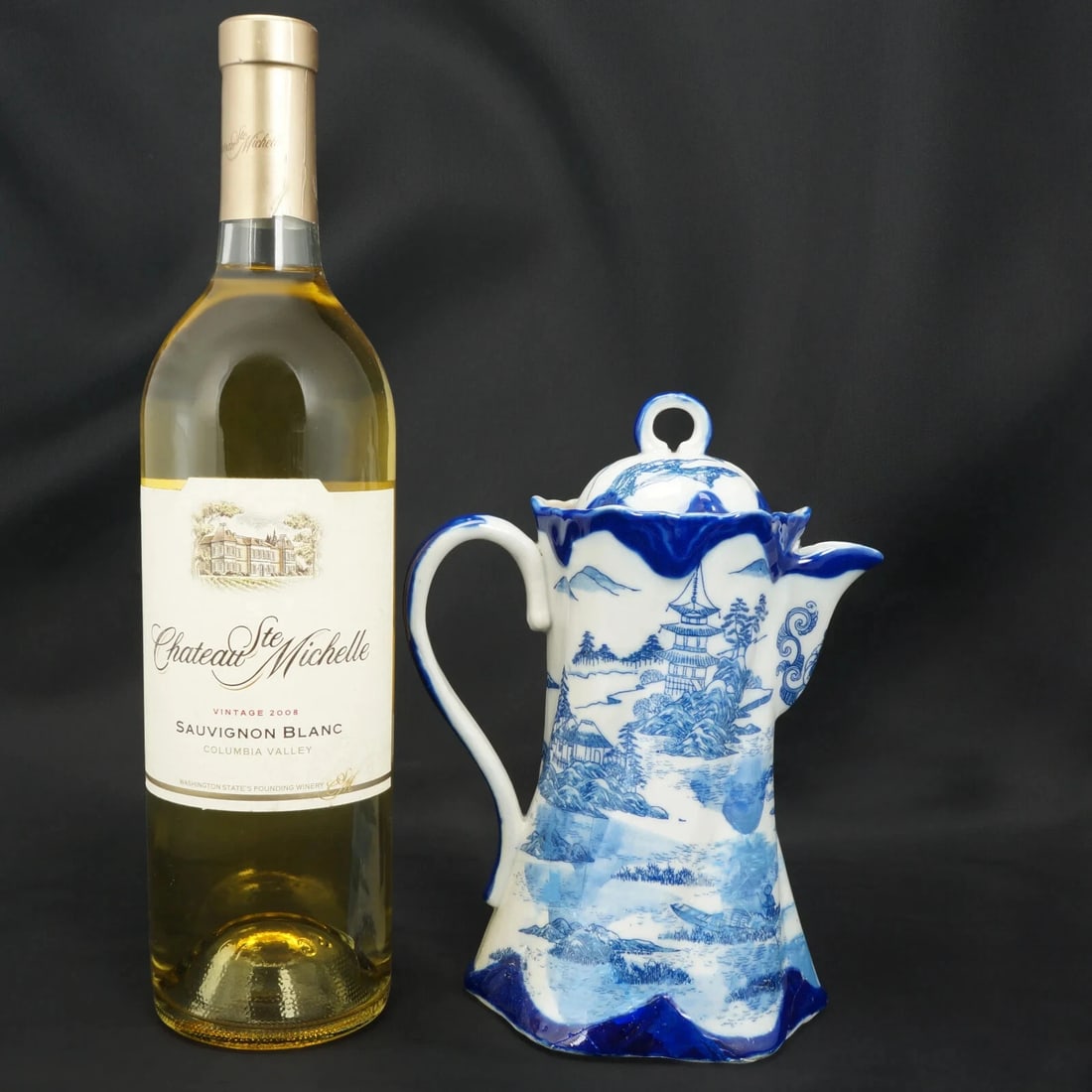 19th C English Flow Blue Chocolate Pot w/ Pagoda - 2