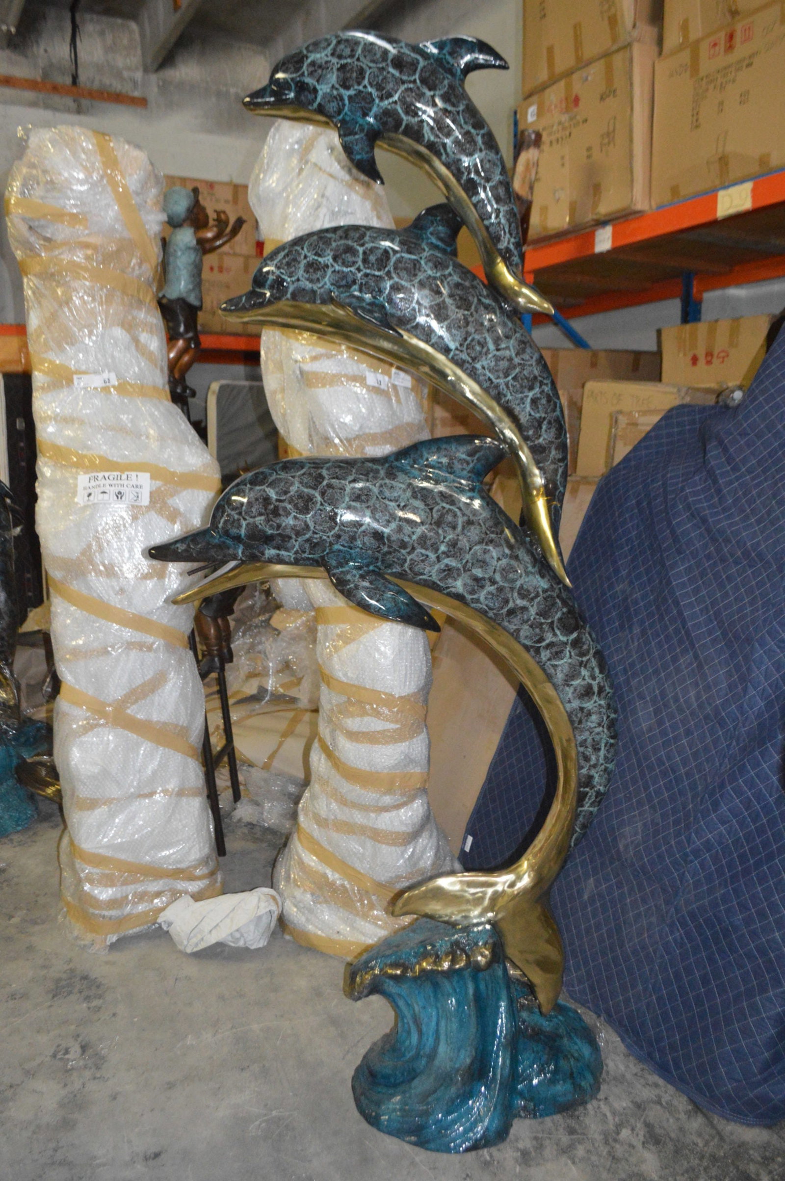 Three Dolphins Overreach Others Bronze Statue - Size: 28"L x 22"W x 89"H. - 8