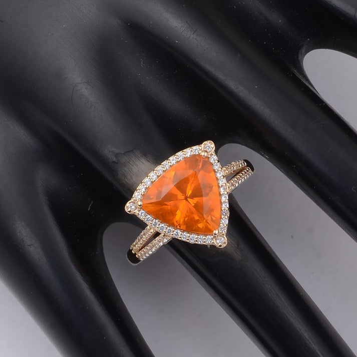 2.18 Ct Trillion Br.Fire Opal 9K Gold Ring - 2