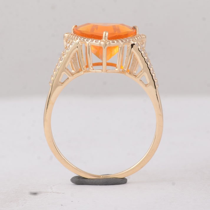 2.18 Ct Trillion Br.Fire Opal 9K Gold Ring - 3