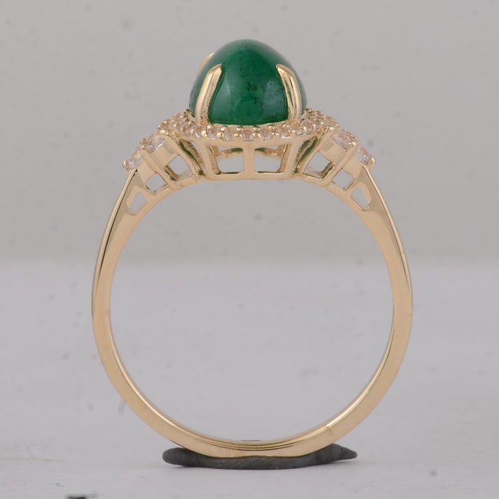 3.06 Ct Oval Emerald 9K Gold Ring - 4