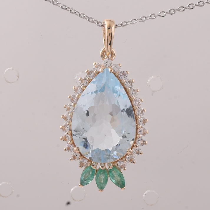 5.09 Ct Pear Aquamarine 9K Gold Pendant: 5.09 Total Carat Aquamarine 9K Gold Pendant Specifications: Total Weight 2.28 g Center Gemstone Aquamarine Gemstone Carat Weight 4.41 Carats Gemstone Measurements 15.20X10.20X5.60 mm Additional