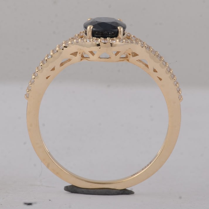 1.74 Ct Oval Sapphire 9K Gold Ring - 4