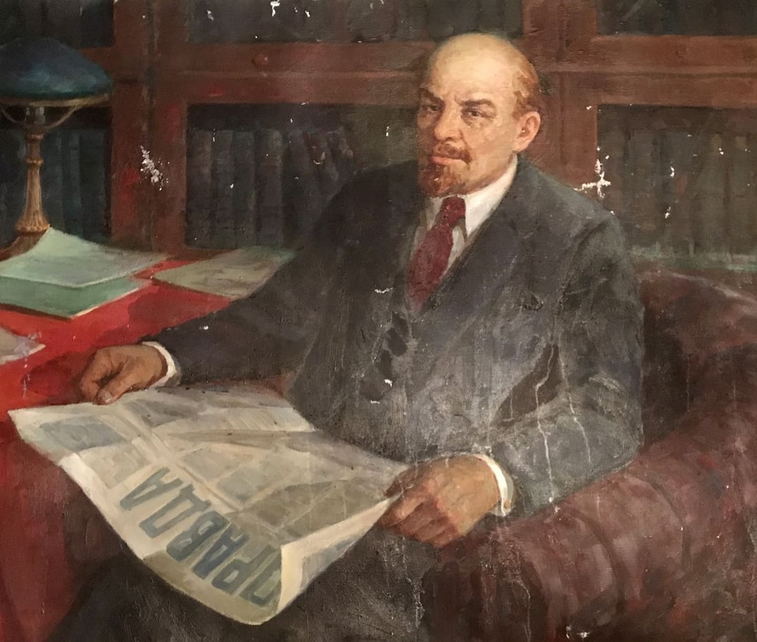 Oil painting Lenin with a newspaper Fedor Zagorodnyuk: No.AAA3230 The oil painting titled "Lenin with a Newspaper" presents a thought-provoking portrait of a figure who resembles Vladimir Lenin, a prominent historical leader. He is depicted seated comfort