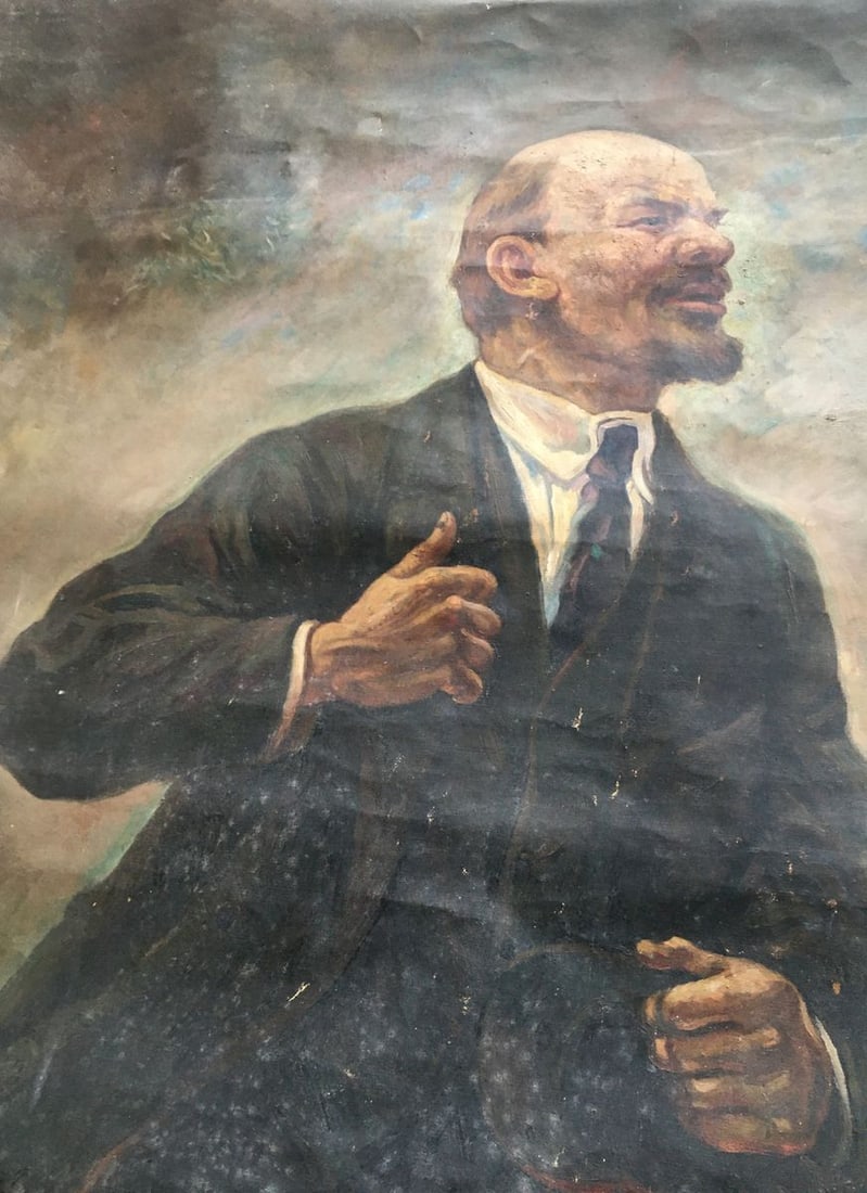 Oil painting Lenin on the podium - 11